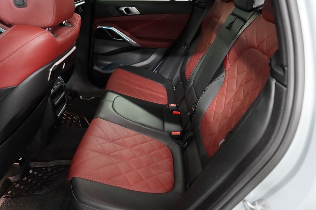 2024 BMW X6 xDrive40i