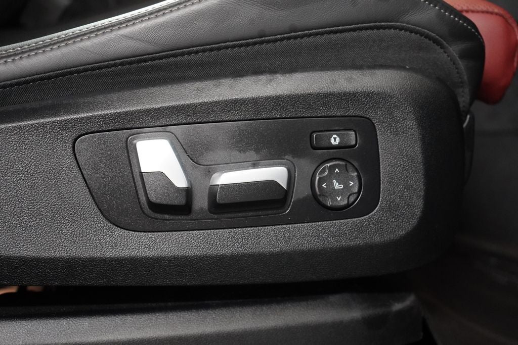 2024 BMW X6 xDrive40i