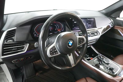 2020 BMW X5 M50i