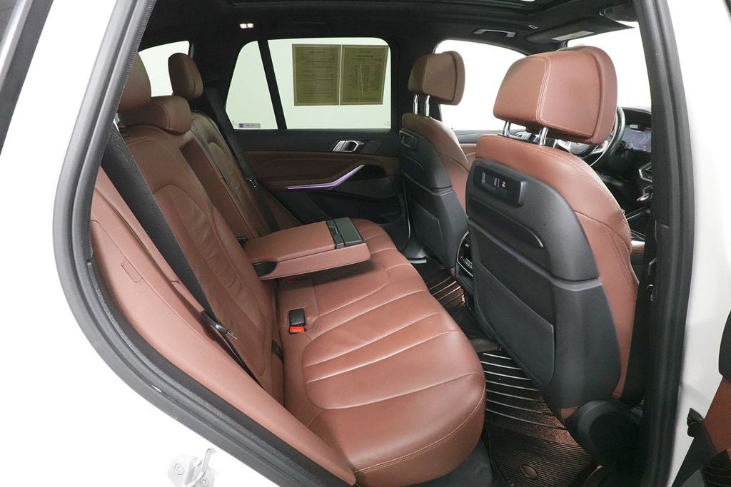 2020 BMW X5 M50i