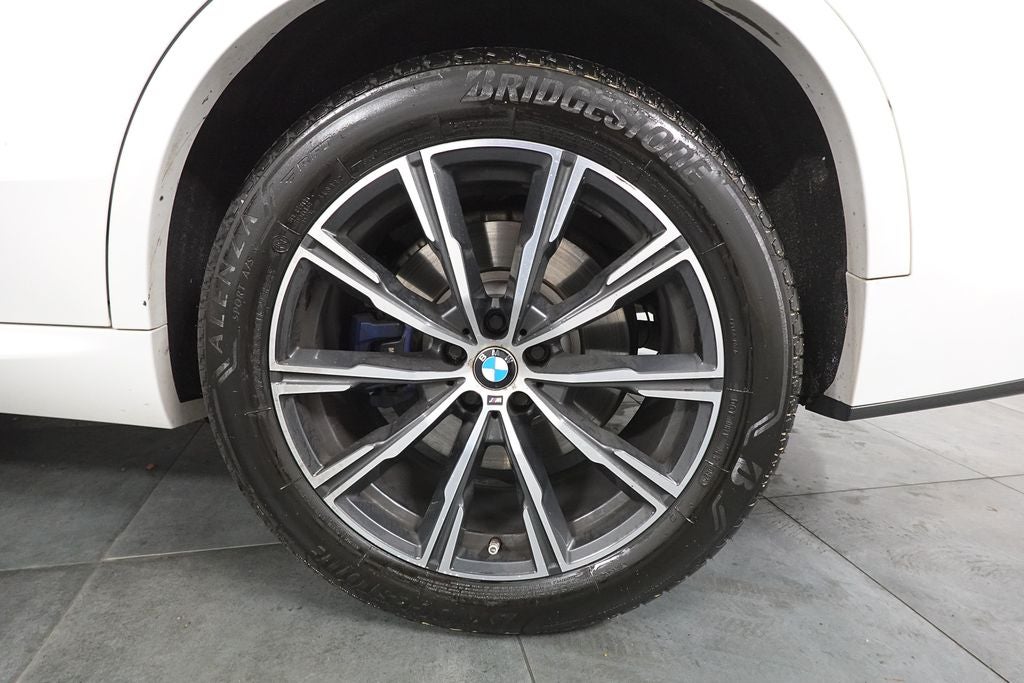 2020 BMW X5 M50i