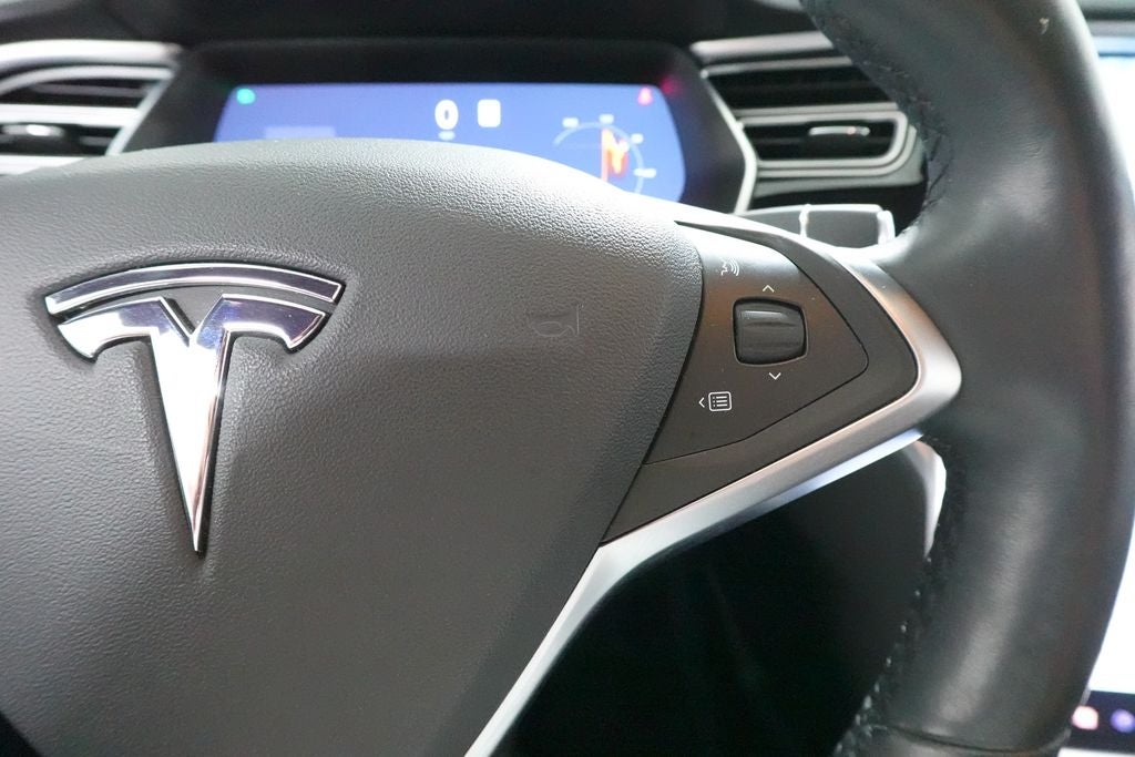 2016 Tesla Model S 70D