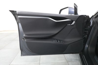 2016 Tesla Model S 70D