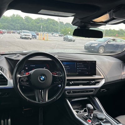 2023 BMW XM Base