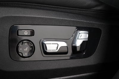 2023 BMW XM Base
