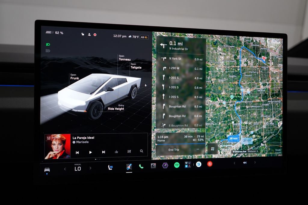 2024 Tesla Cybertruck Base