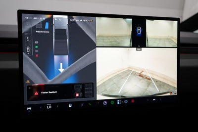2024 Tesla Cybertruck Base
