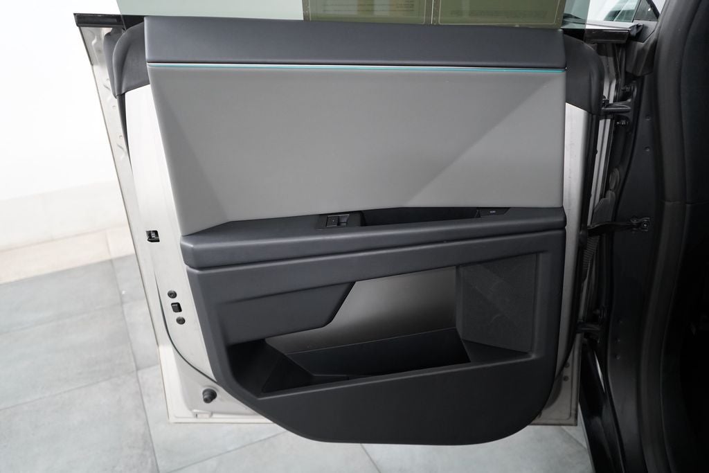 2024 Tesla Cybertruck Base