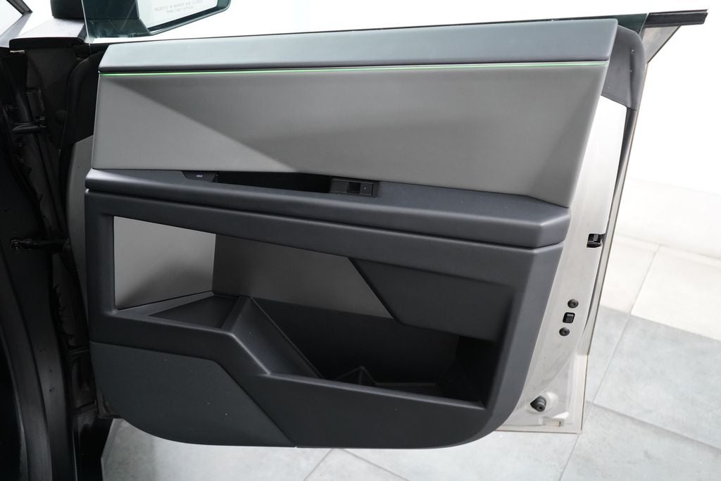2024 Tesla Cybertruck Base