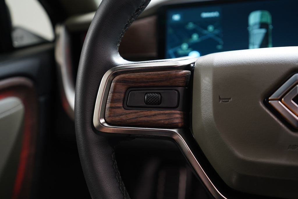 2023 Rivian R1S Adventure