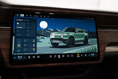 2023 Rivian R1S Adventure