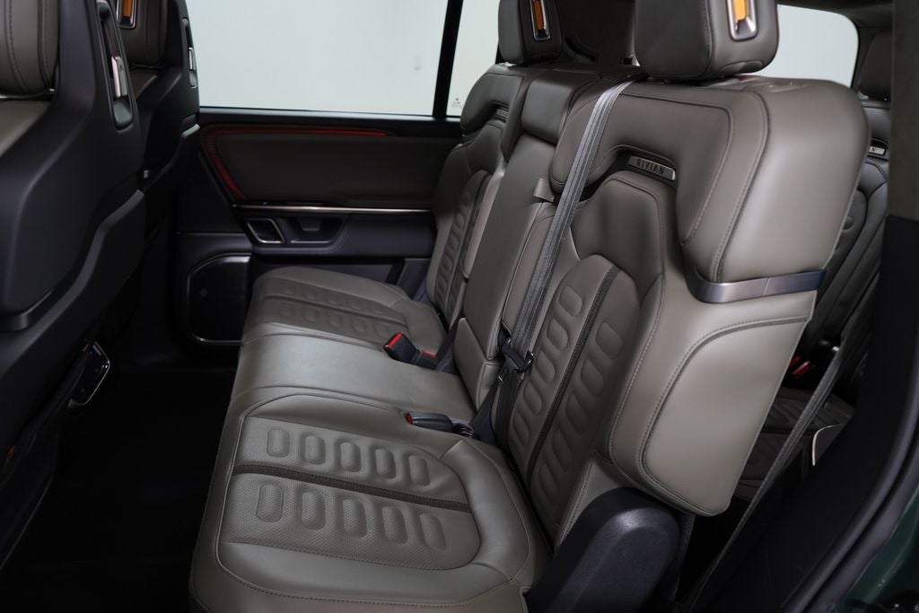 2023 Rivian R1S Adventure