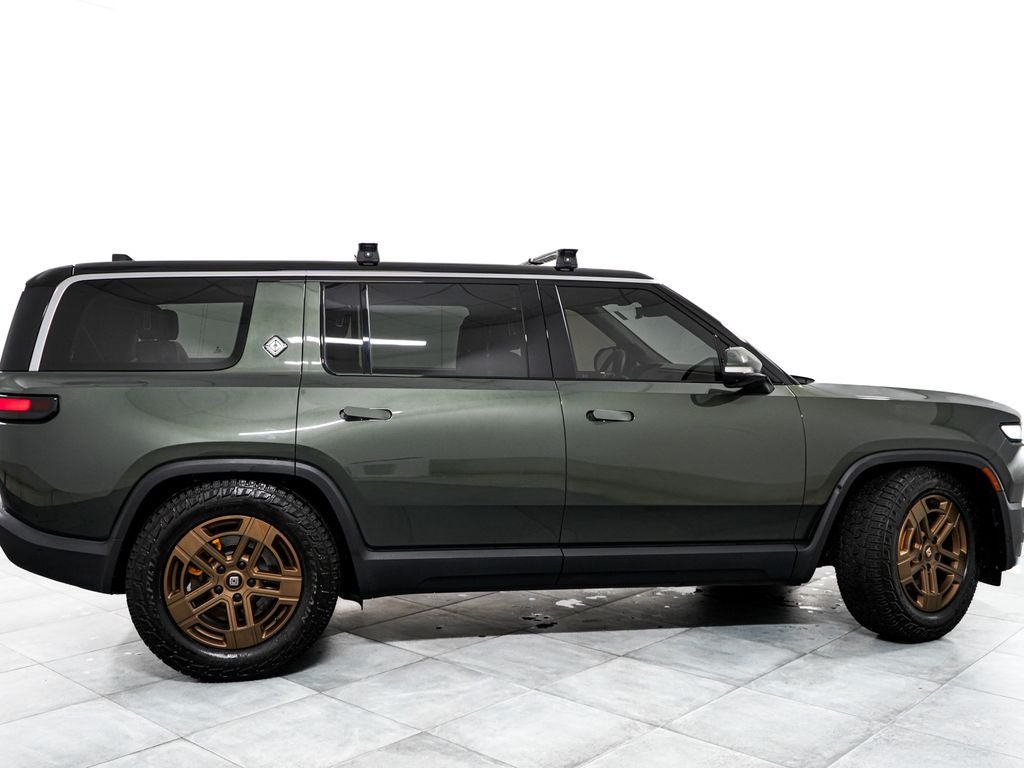 2023 Rivian R1S Adventure