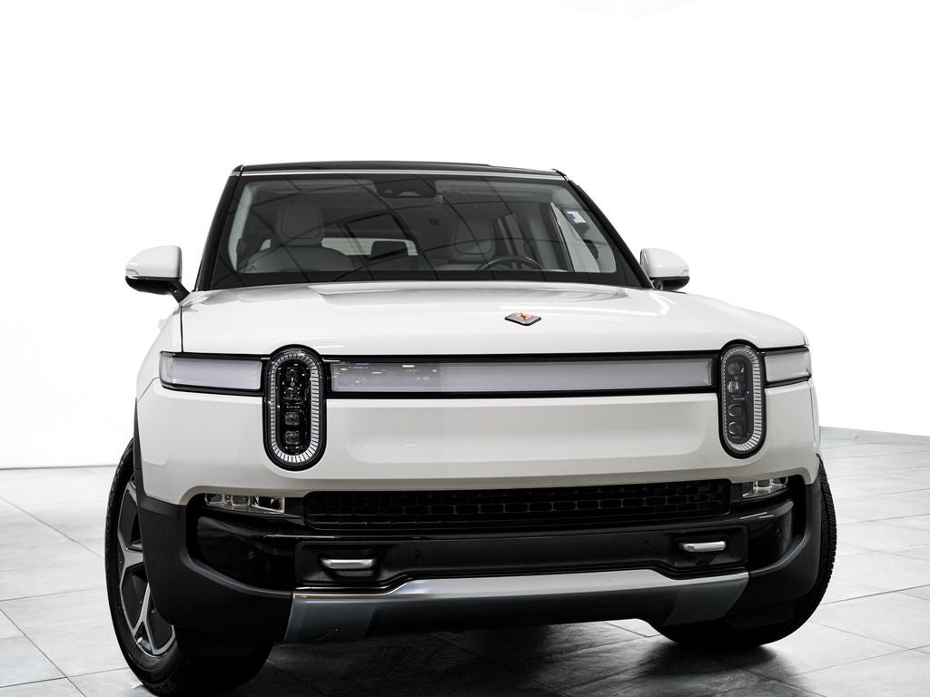 2023 Rivian R1S Adventure
