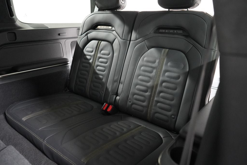 2023 Rivian R1S Adventure Quad Motor Large Pack