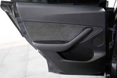 2025 Tesla Model Y Long Range