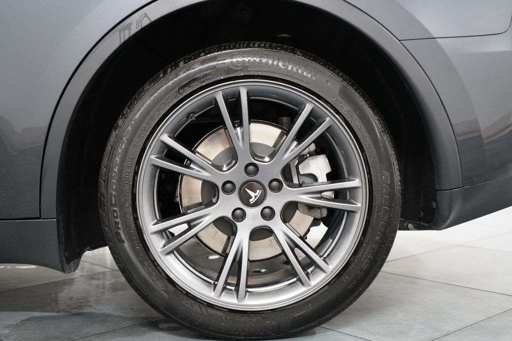 2025 Tesla Model Y Long Range