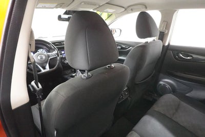 2021 Nissan Rogue Sport SV