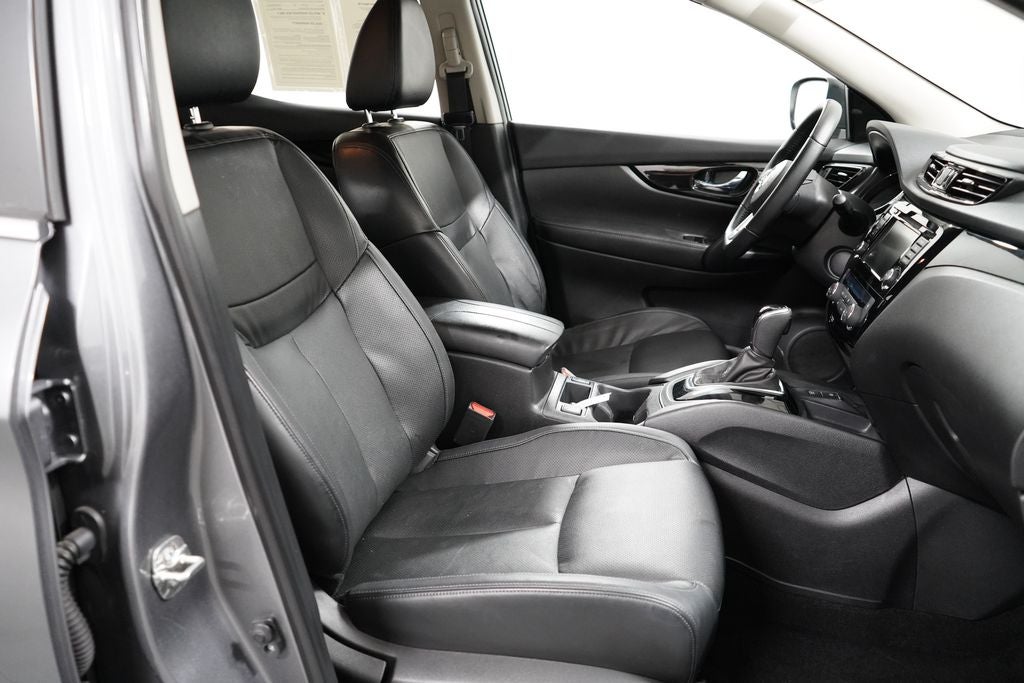 2022 Nissan Rogue Sport SL