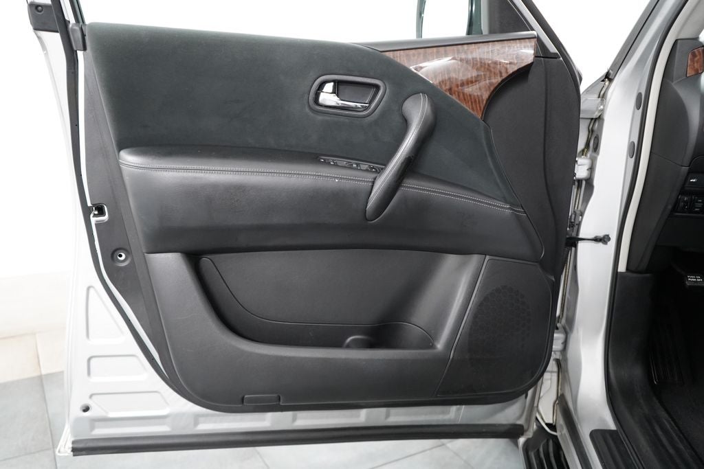 2017 Nissan Armada SV