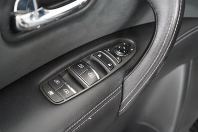 2017 Nissan Armada SV
