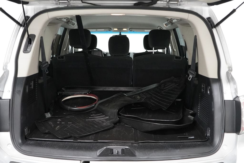 2017 Nissan Armada SV