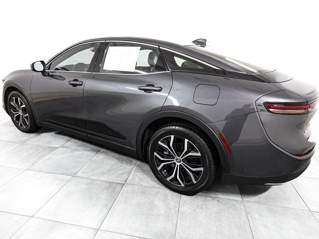 2024 Toyota Crown XLE