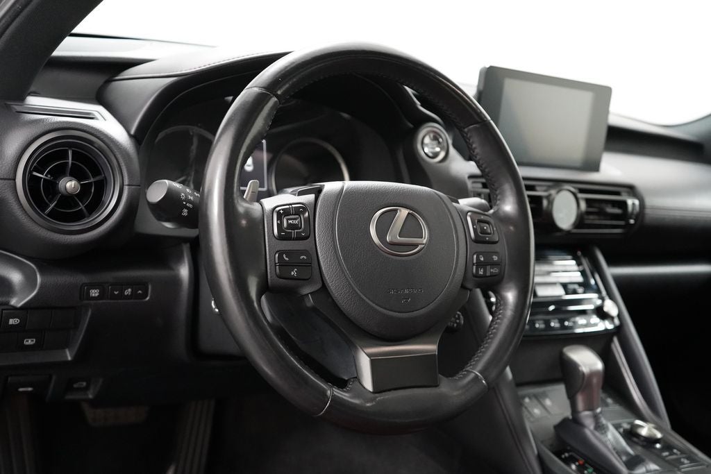 2024 Lexus IS 300