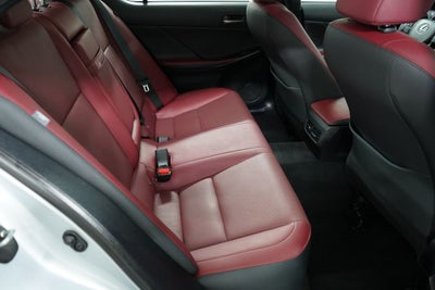 2024 Lexus IS 300