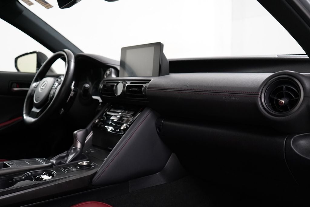 2024 Lexus IS 300