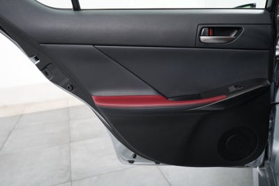 2024 Lexus IS 300