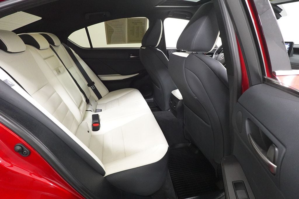 2022 Lexus IS 350 F SPORT