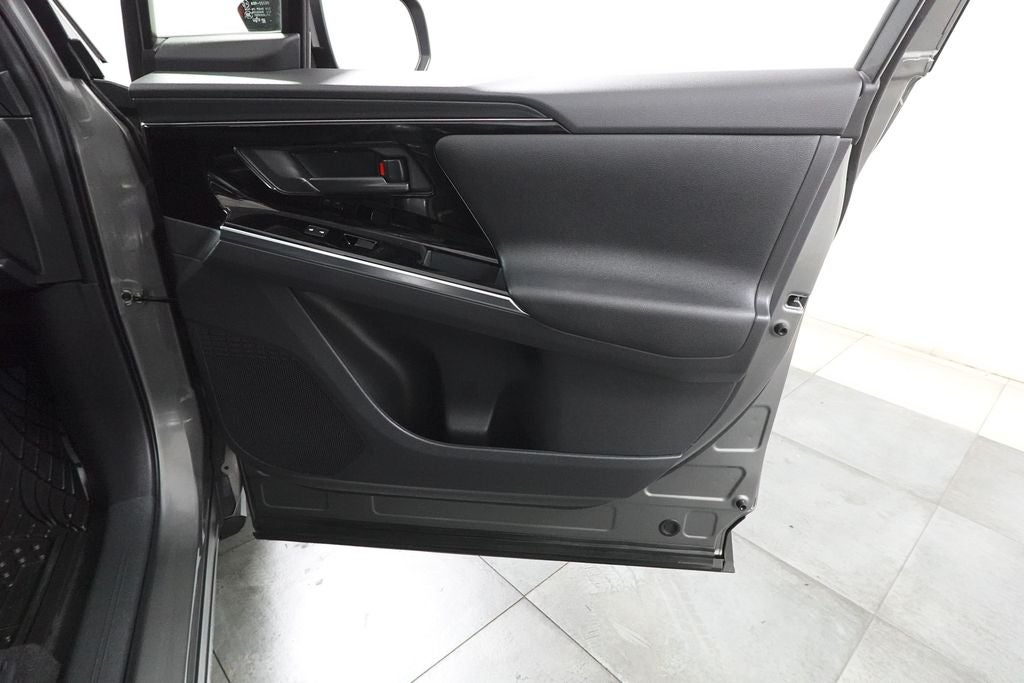 2023 Toyota bZ4X Limited