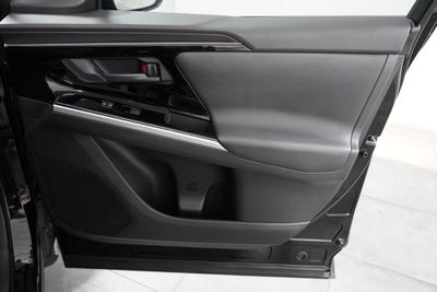2024 Toyota bZ4X XLE