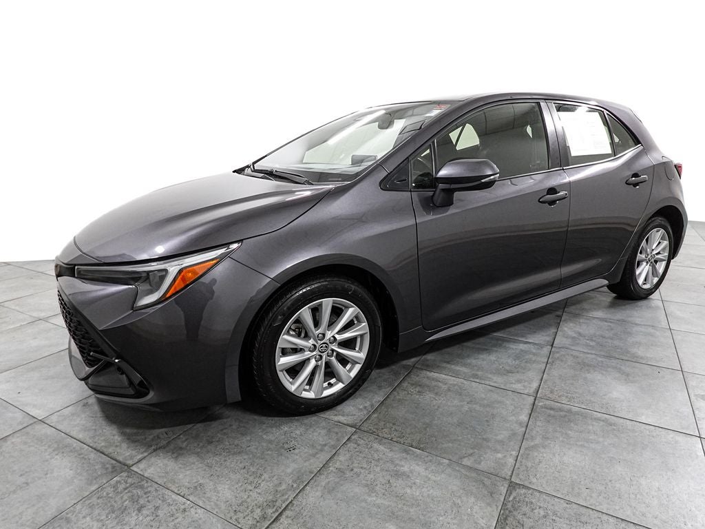 2023 Toyota Corolla Hatchback SE
