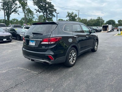 2017 Hyundai Santa Fe SE