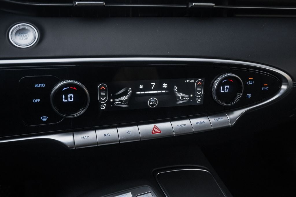2025 Genesis GV70 2.5T