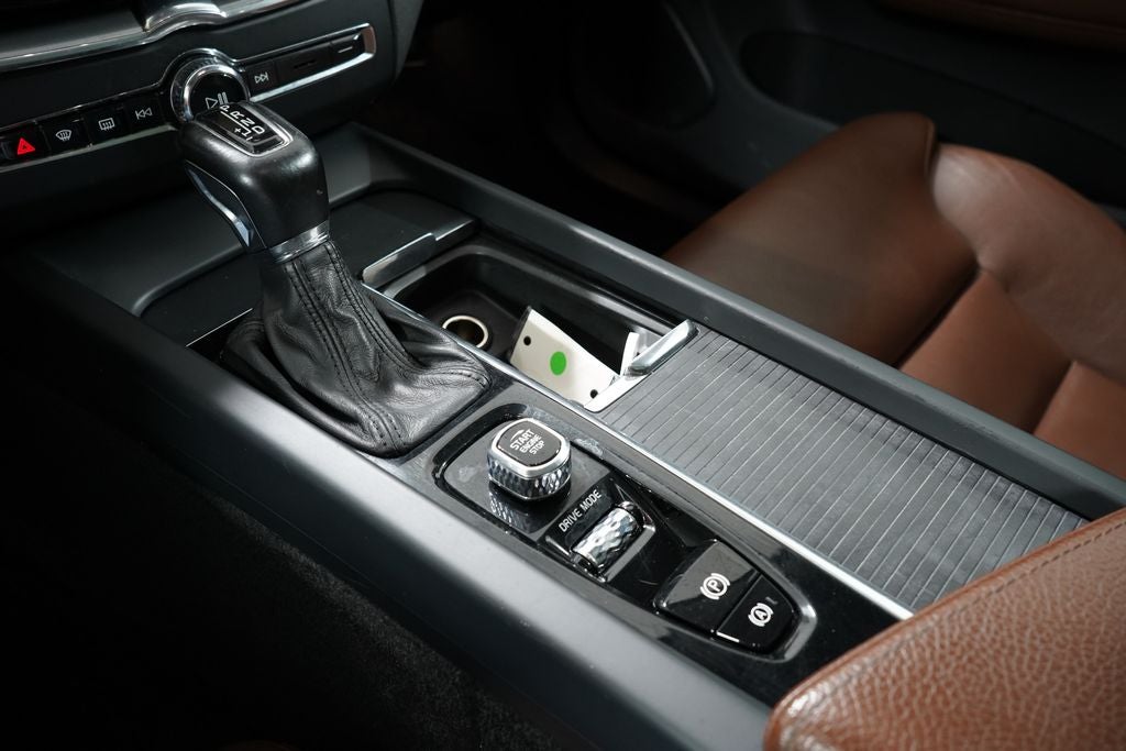 2019 Volvo XC60 T5 Momentum