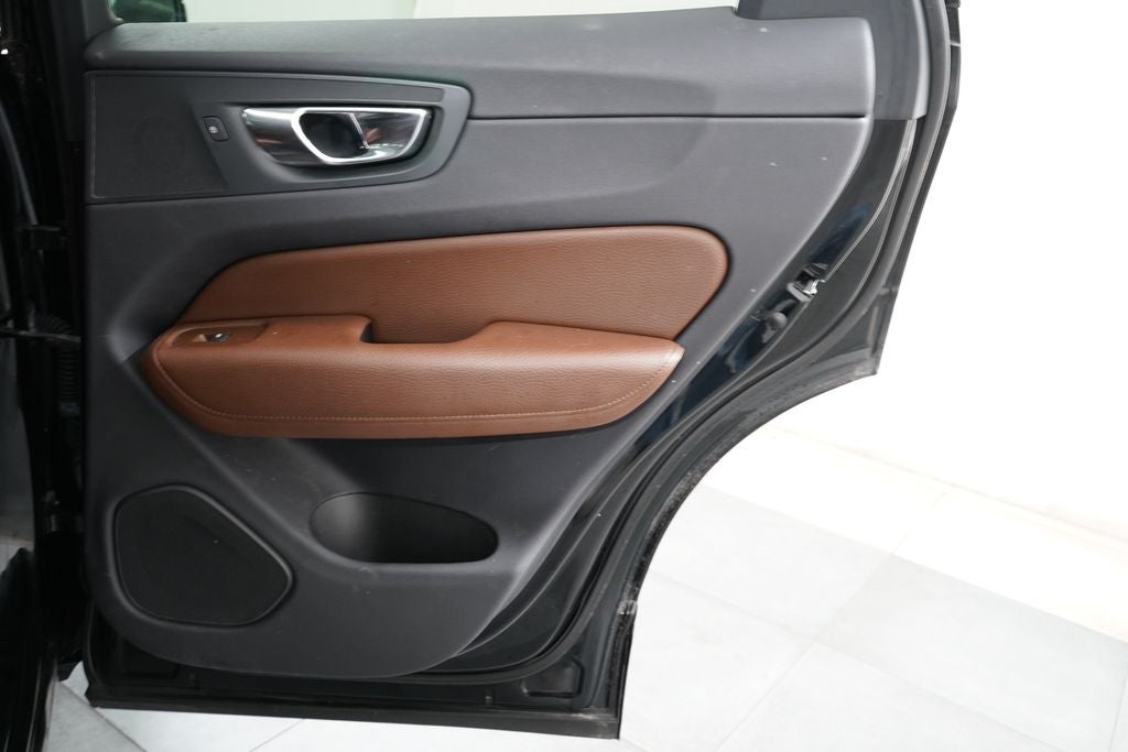 2019 Volvo XC60 T5 Momentum