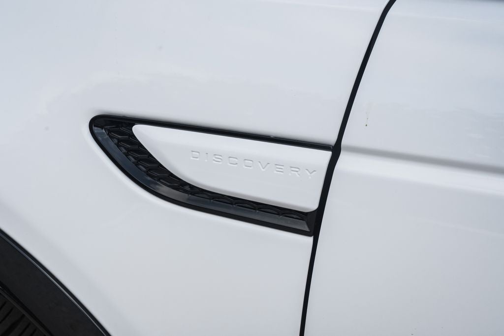 2025 Land Rover Discovery Sport SE