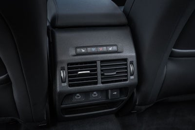 2025 Land Rover Discovery Sport SE