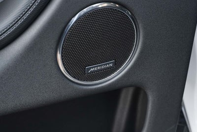 2025 Land Rover Discovery Sport SE