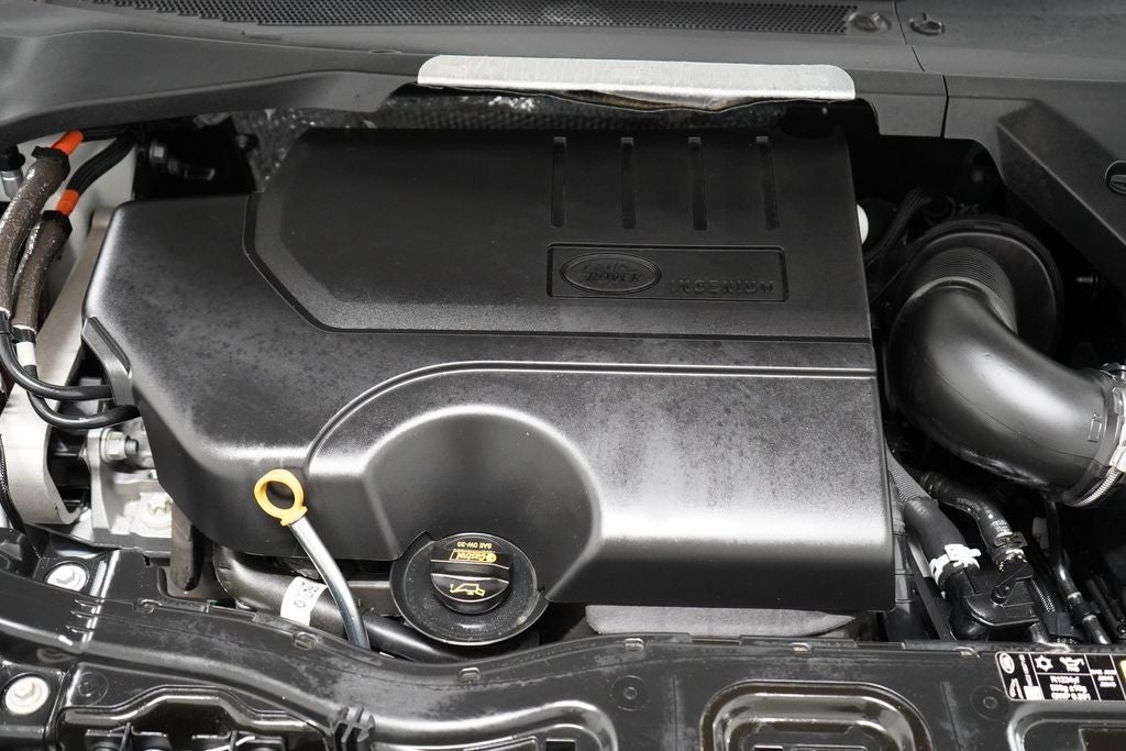 2025 Land Rover Discovery Sport SE