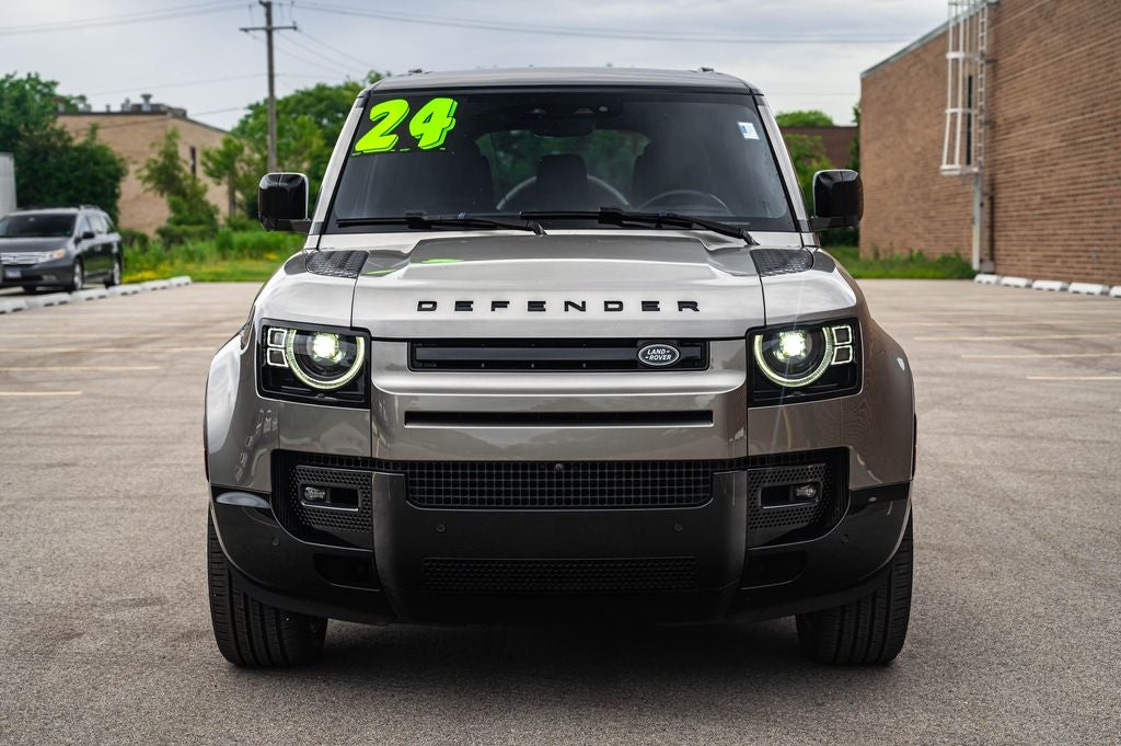 2024 Land Rover Defender 130 X-Dynamic SE