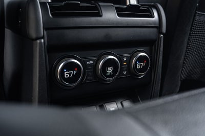 2024 Land Rover Defender 130 X-Dynamic SE