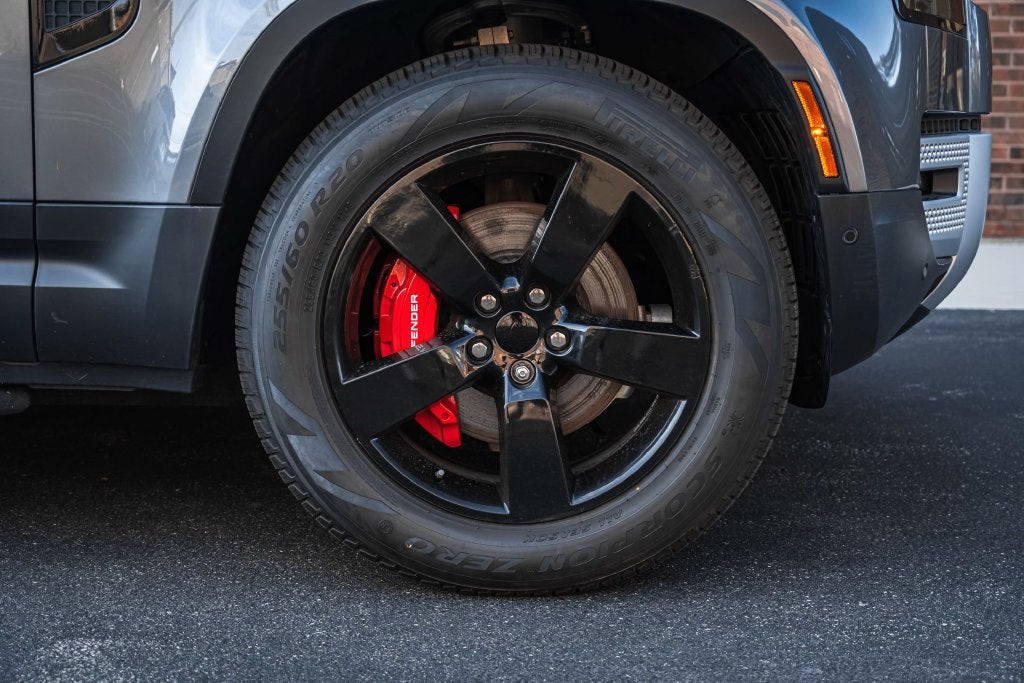 2024 Land Rover Defender 130 S