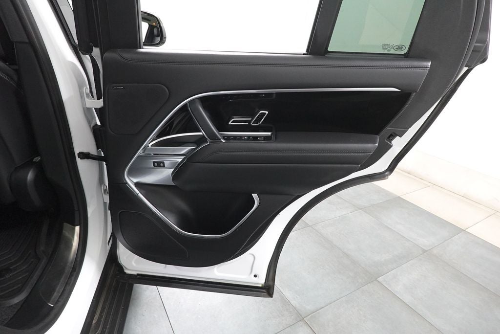 2024 Land Rover Range Rover SE