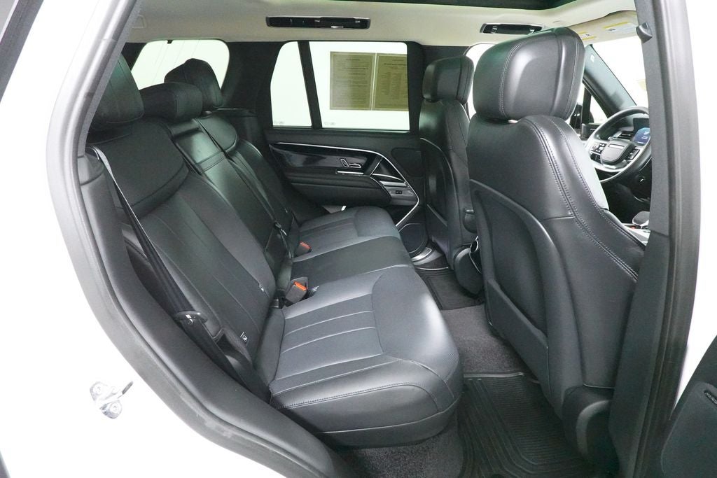 2024 Land Rover Range Rover SE