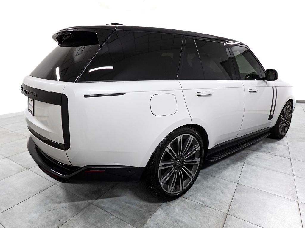 2024 Land Rover Range Rover SE
