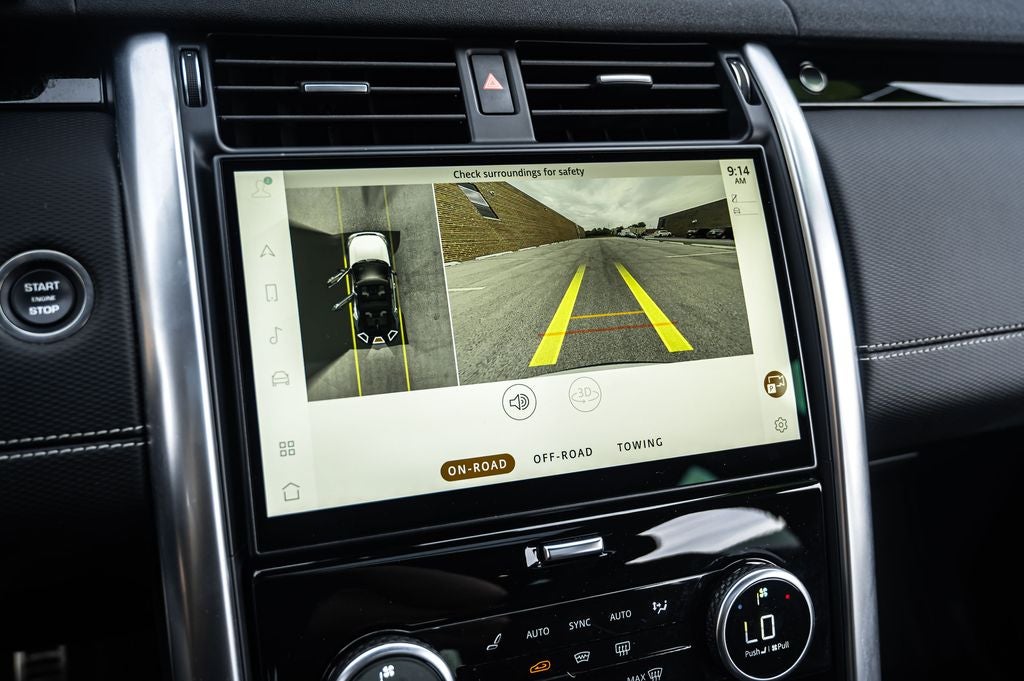 2023 Land Rover Discovery Metropolitan Edition